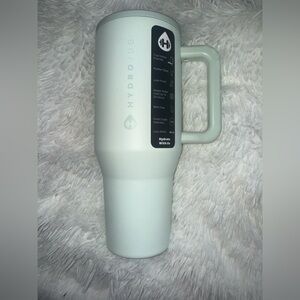 HydroJug 40 oz traveler Beryl